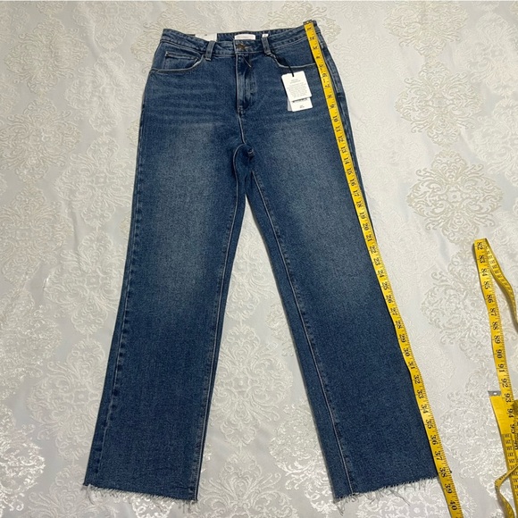 A loves A Straight Leg High Rise Jean NWT Medium Wash Size 29 - Picture 5 of 10